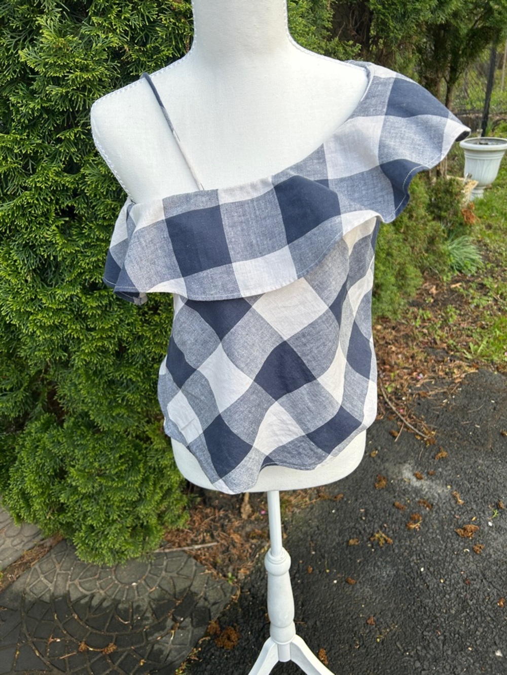 Zara Navy & White One-Shoulder Ruffle Plaid Tank